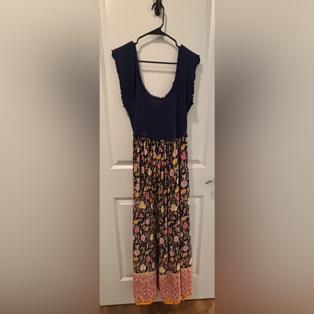 NATURAL LIFE Navy and Floral Maxi Dress